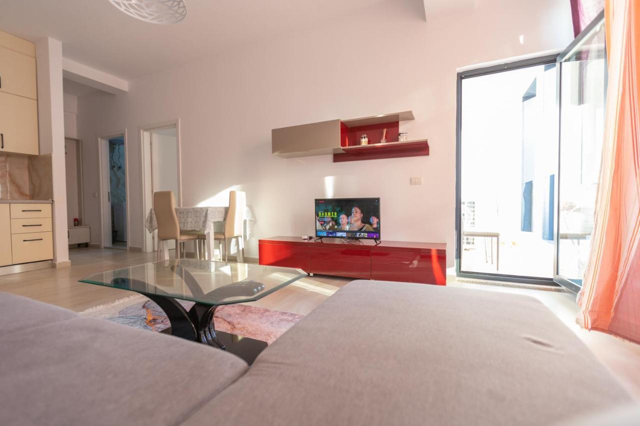 Happy Home Central 1 Tirana Exterior photo