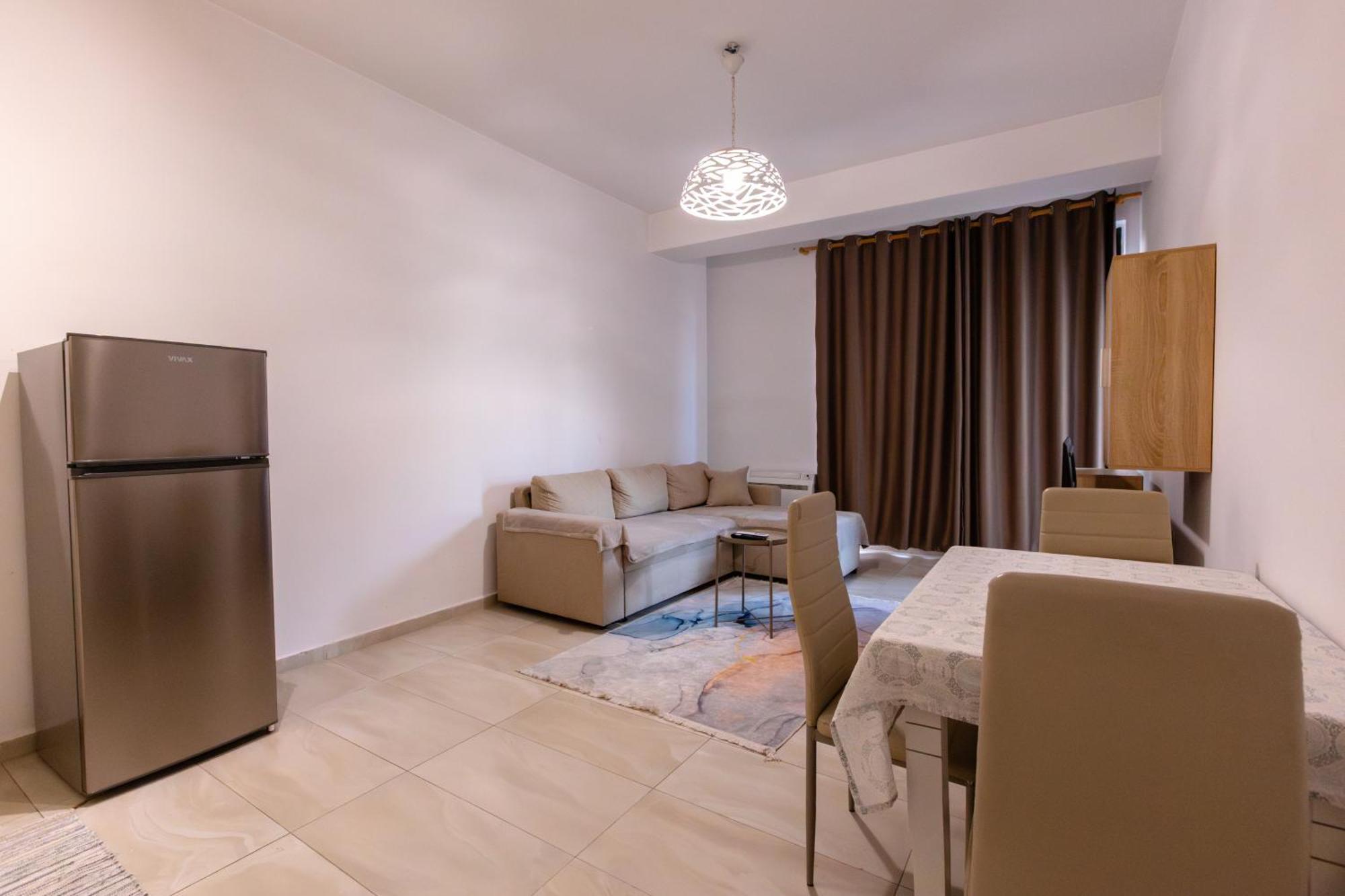 Happy Home Central 1 Tirana Exterior photo