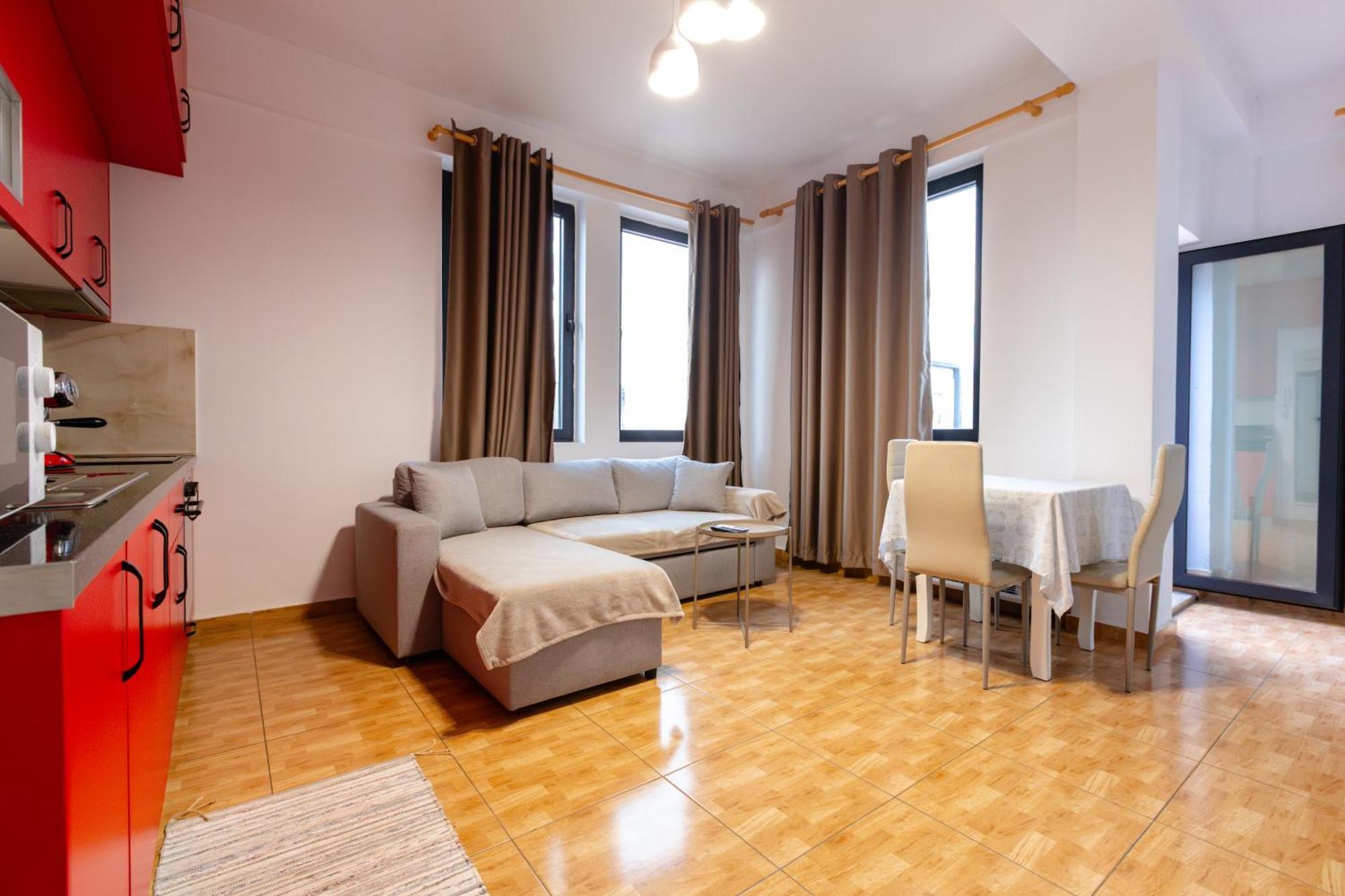 Happy Home Central 1 Tirana Exterior photo